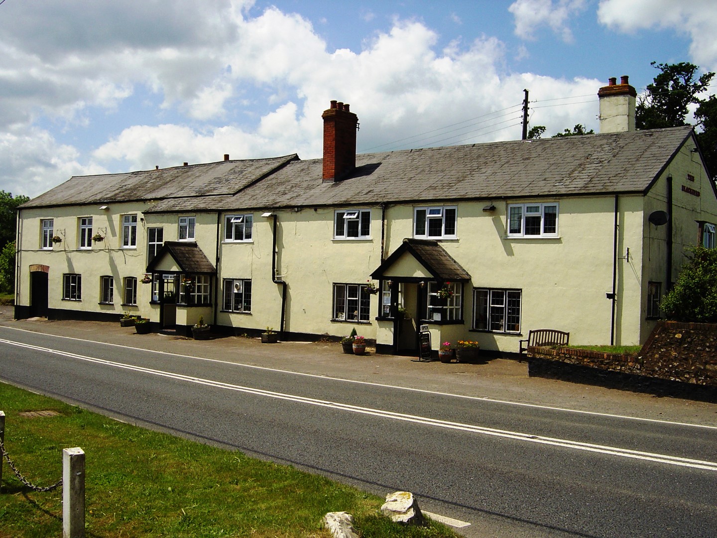 Blackbird Inn Image